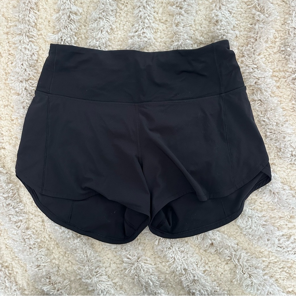 Lululemon Speed Up High Rise lined shorts 4”